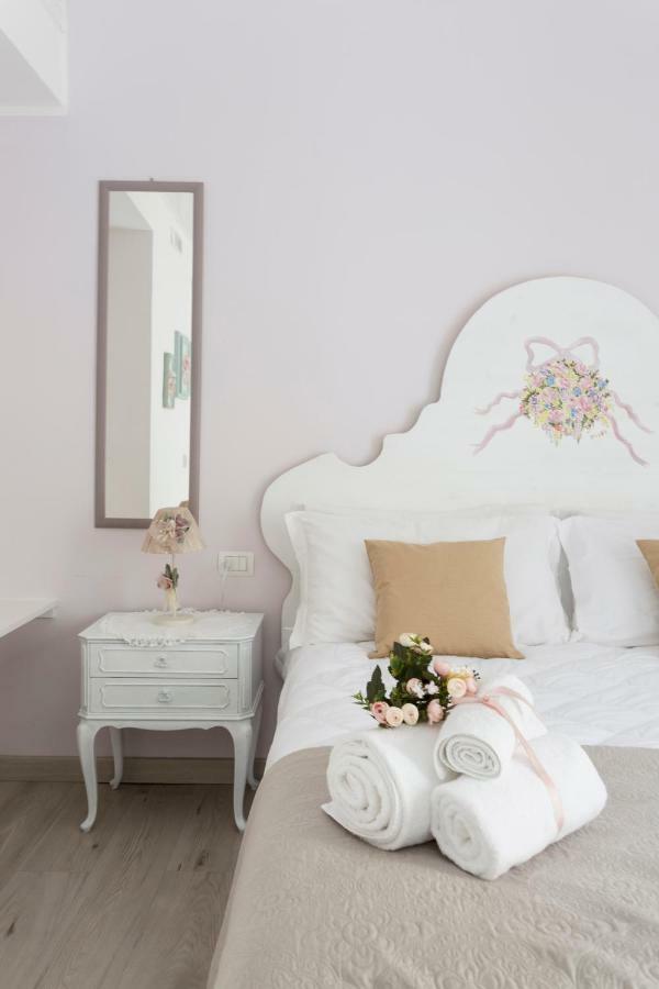 La Maison Romantique Napoli Bagian luar foto